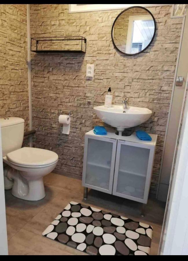 Cozy Chalet In Opmeer Near Amsterdam And Beach المظهر الخارجي الصورة
