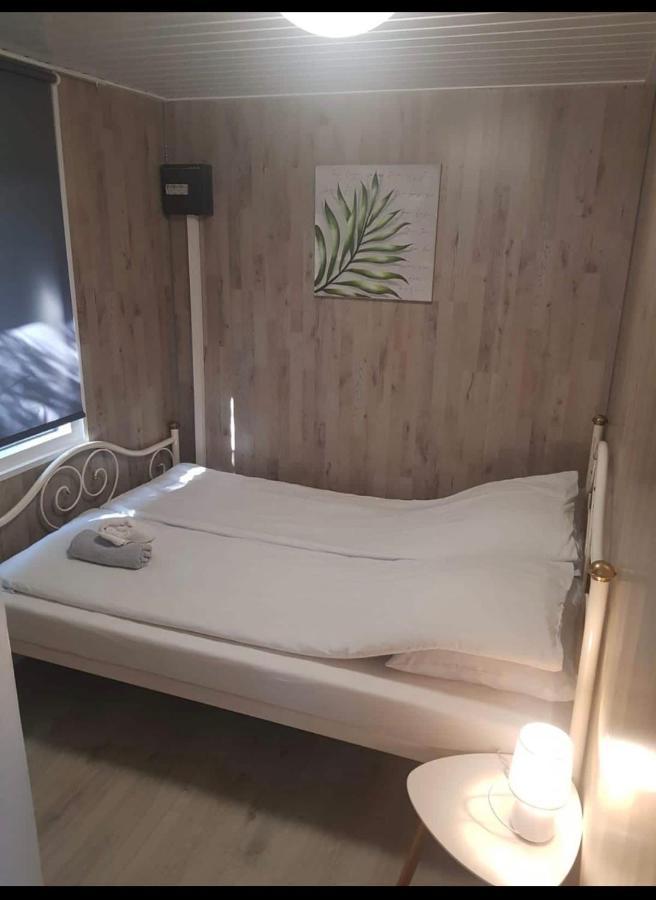 Cozy Chalet In Opmeer Near Amsterdam And Beach المظهر الخارجي الصورة